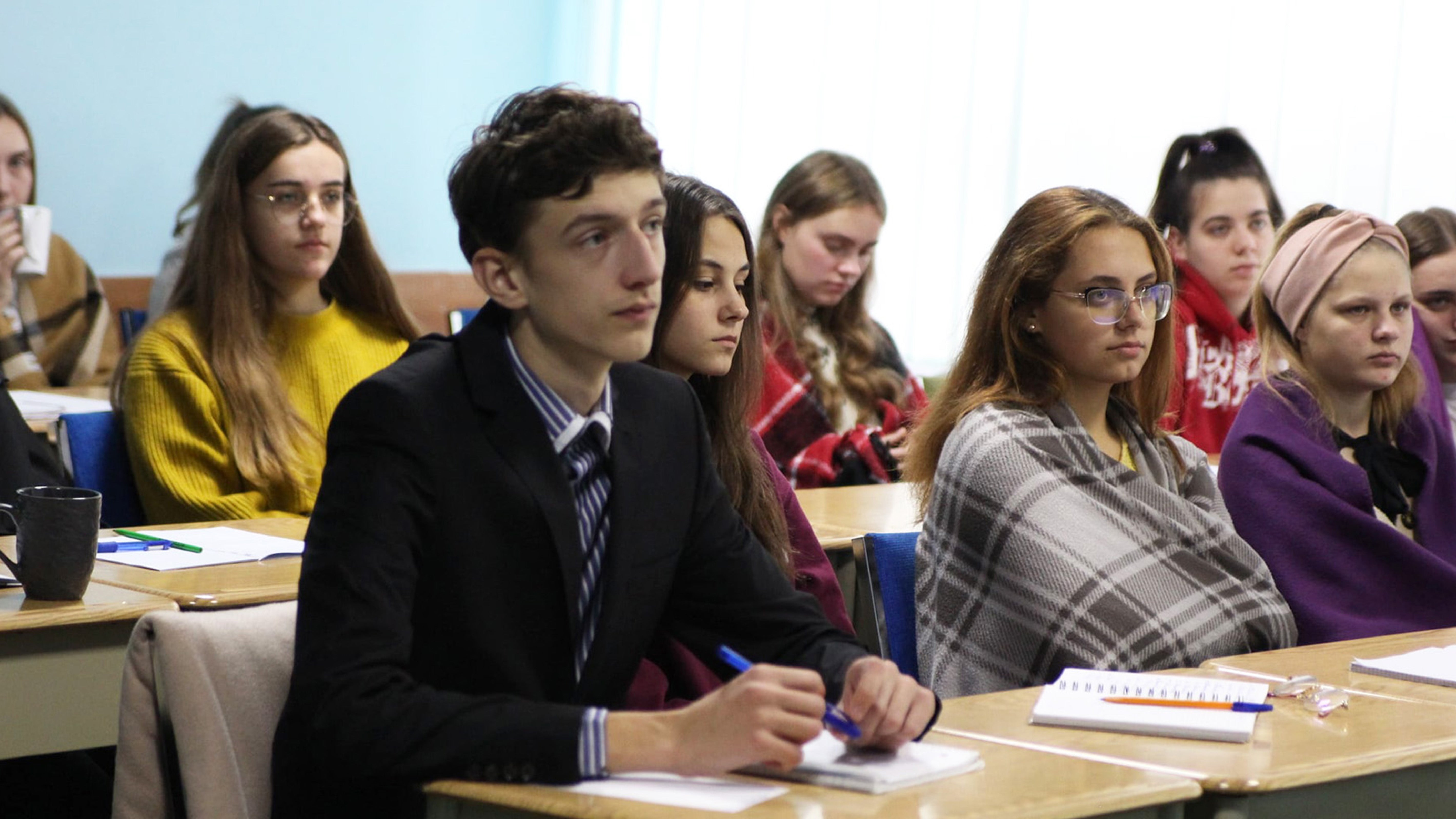 people listening in class